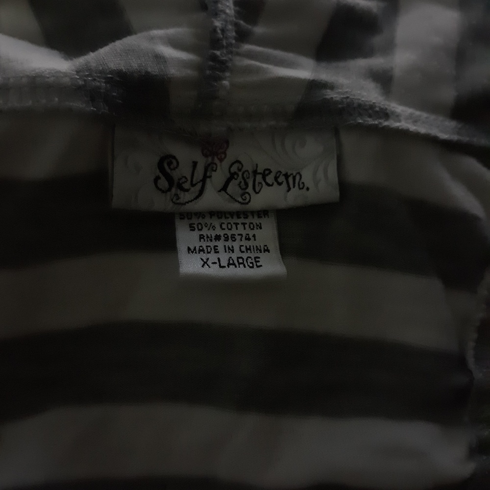 Vest - Picture 4 of 4